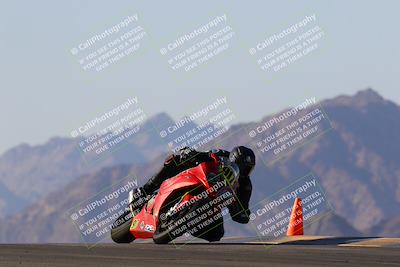 media/Apr-16-2022-CVMA (Sat) [[090b37c3ce]]/Race 14 Amateur Supersport Open/